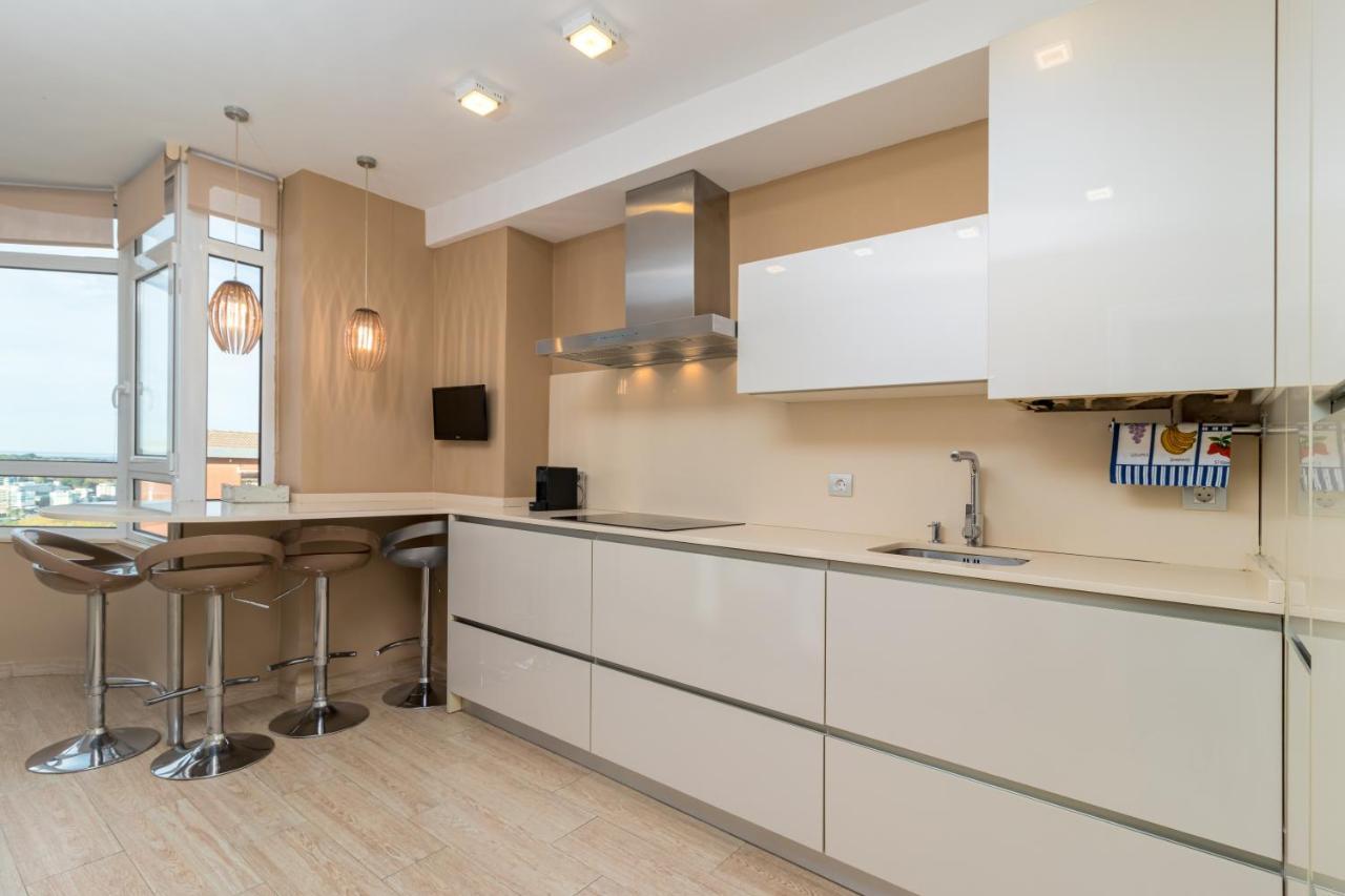 Apartamento Luminoso Cerca Playa Sardinero Con Parking Privado Santander Exteriör bild